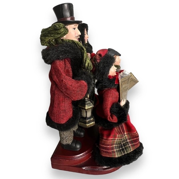 Dickens Christmas Carolers w/ Stand Valerie Parr Hill QVC 2013 Holiday Decor - Picture 4 of 15